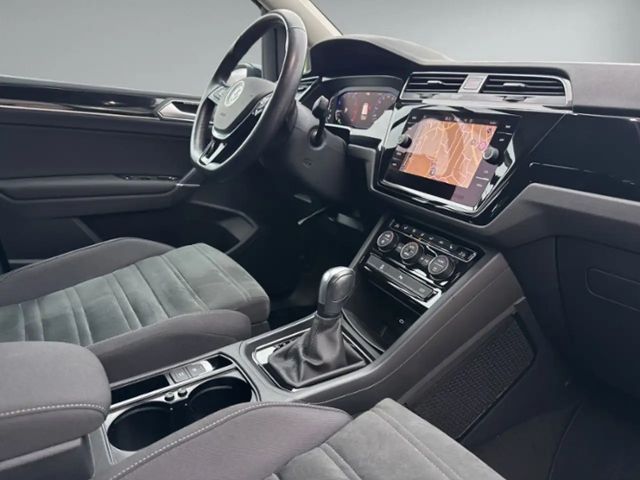 Volkswagen Touran 1.5 TSI DSG Highline