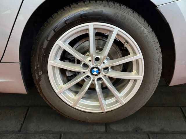 BMW 320 320d M-Sport