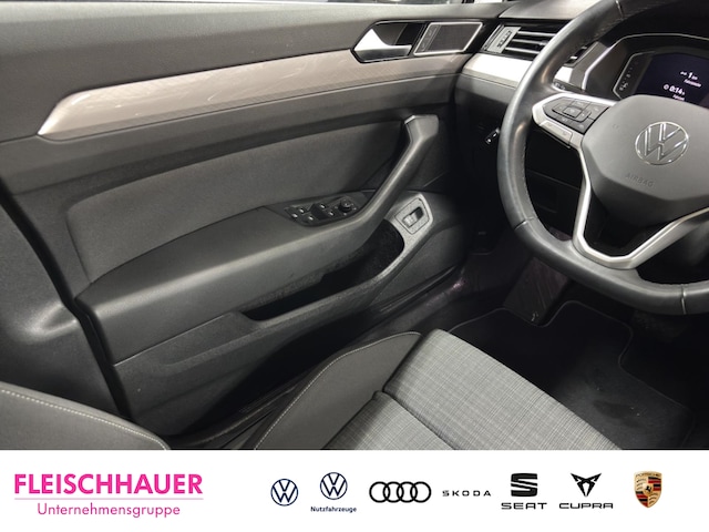 Volkswagen Passat 1.5 TSI Business Variant