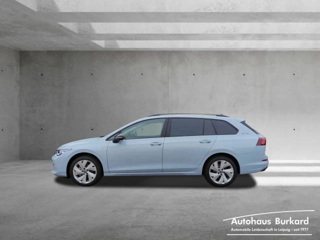 Volkswagen Golf 1.5 eTSI DSG