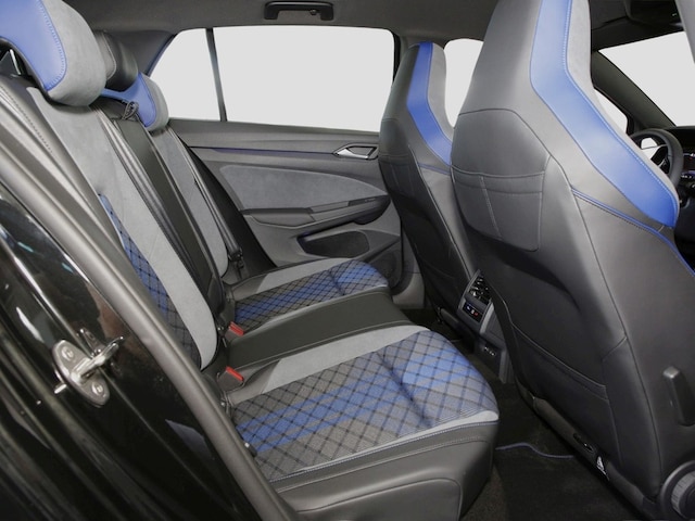 Volkswagen Golf 2.0 TSI DSG Golf VIII