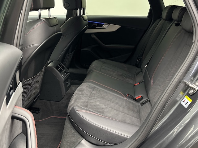 Audi A4 50 TDI Avant Quattro S-Line