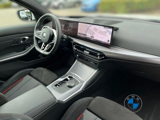 BMW 320 320d M-Sport Sedan