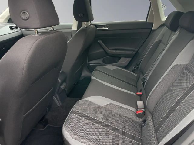 Volkswagen Polo 1.0 TSI DSG Style