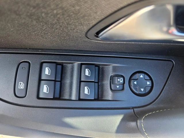 Peugeot E-2008 GT-Line