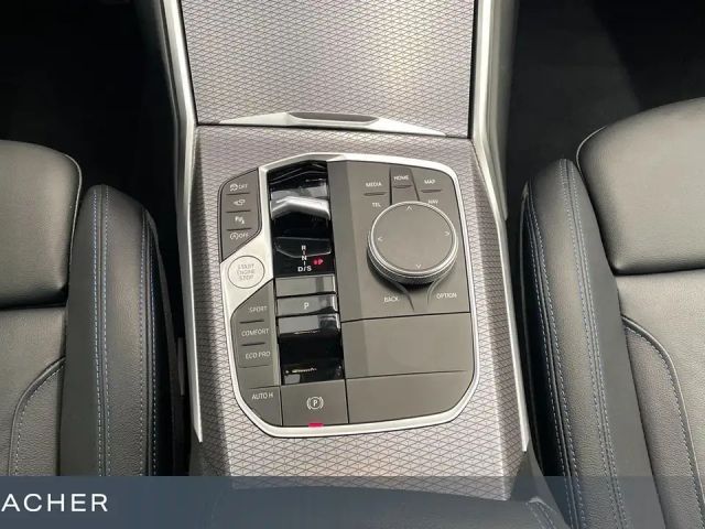 BMW 330 330i M-Sport Sedan xDrive