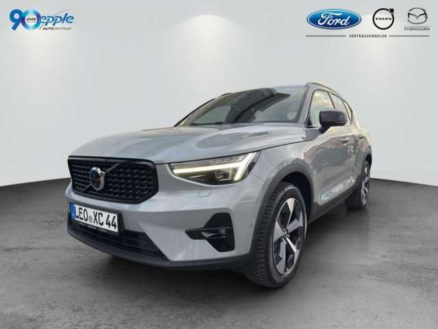 Volvo XC40 Dark Plus