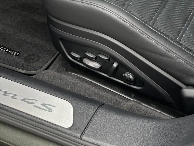 Porsche Panamera 4S E-Hybrid