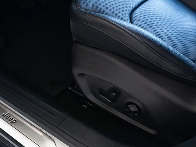 Jeep Compass Hybrid Summit