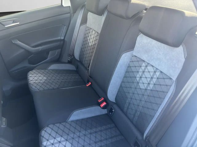 Volkswagen Taigo 1.0 TSI R-Line