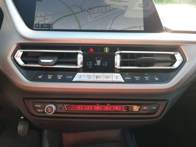 BMW 118 118i Advantage pakket Sedan