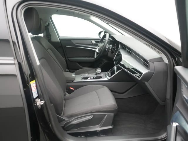 Audi A6 Avant Quattro