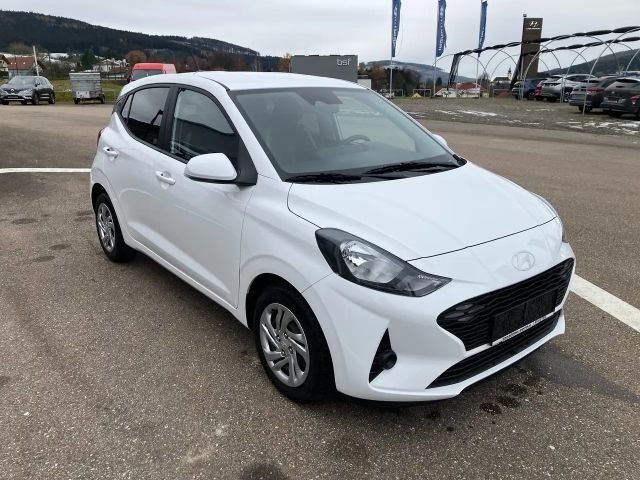Hyundai i10 i Line Plus 1,0 MT