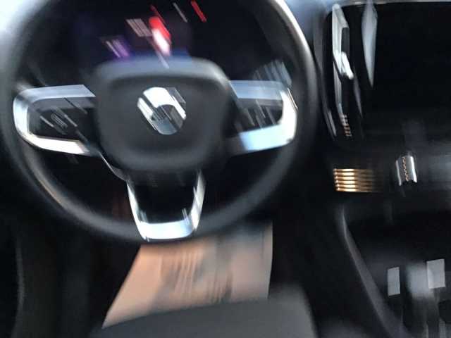 Volvo XC40 Core Recharge