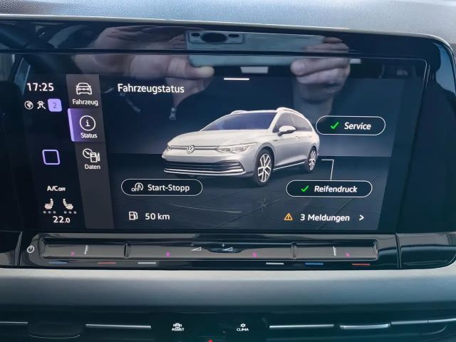 Volkswagen Golf Life