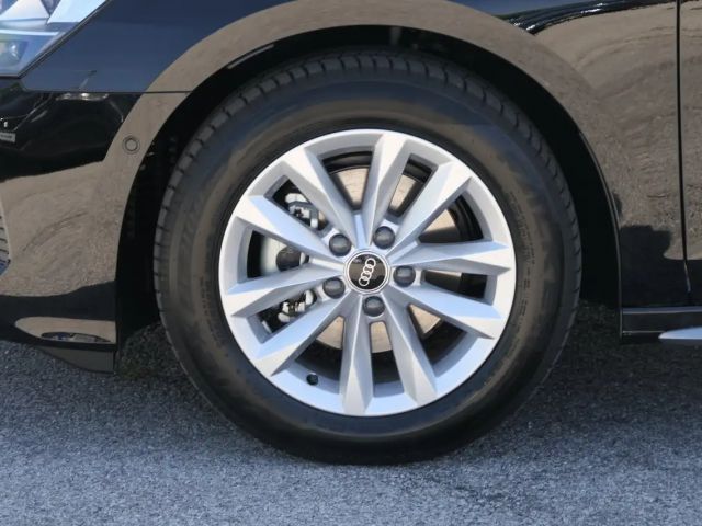 Audi A3 30 TFSI Sedan