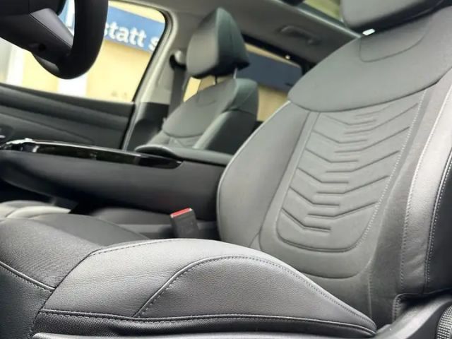 Hyundai Tucson Executive Mild-Hybrid4WD 7DCT 360 °Kamera