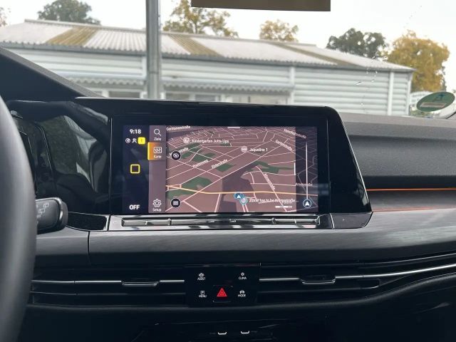 Volkswagen Golf 1.5 eTSI DSG