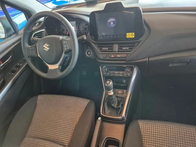 Suzuki S-Cross Hybrid