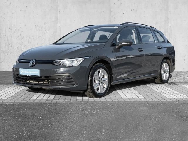 Volkswagen Golf 1.5 TSI Life Variant