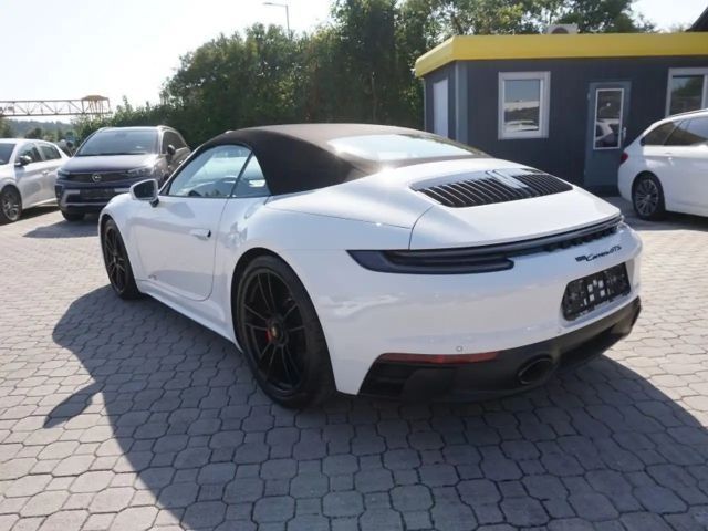 Porsche 911 Cabrio Carrera GTS
