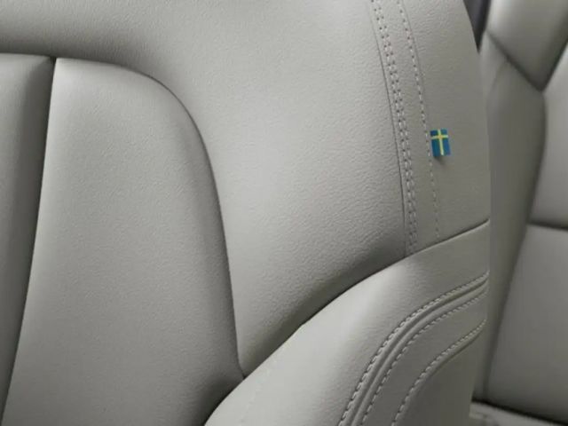 Volvo XC40 Dark Plus