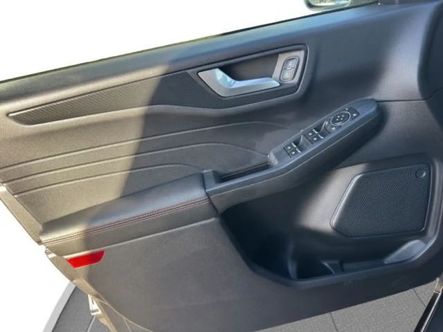 Ford Kuga Plug in Hybrid ST Line X