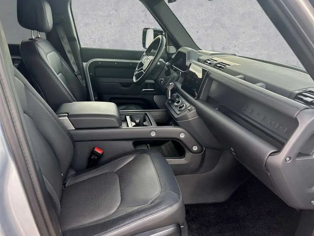 Land Rover Defender Dynamic HSE P400