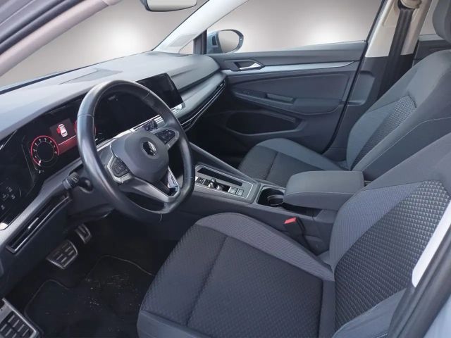 Volkswagen Golf Active 1.0 eTSI LED/ACC/Nav/bis02.27NW-Gara