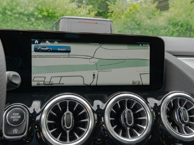 Mercedes-Benz GLA 220 4MATIC GLA 220 d