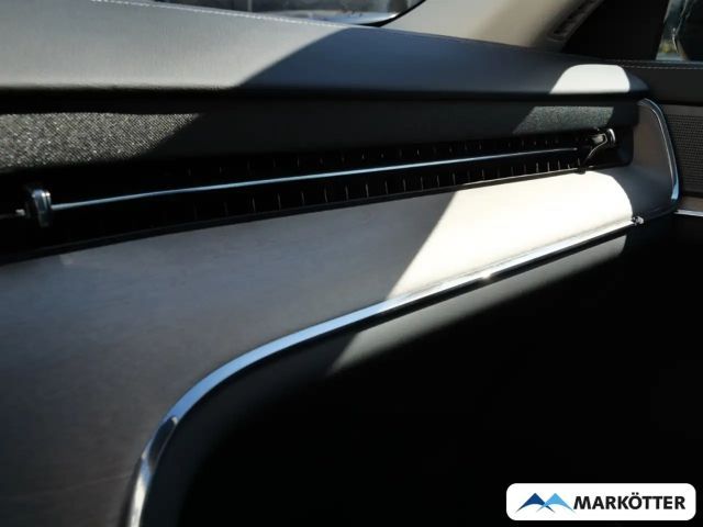 Volvo EX90 AWD Plus Twin motor