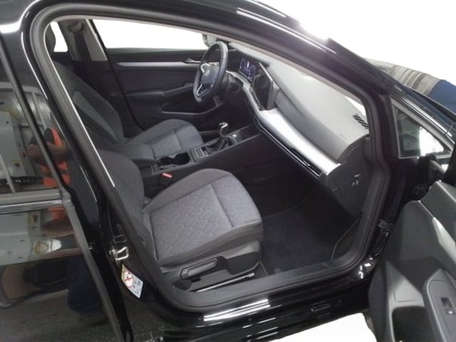 Volkswagen Golf 1.5 TSI Golf VIII Move Variant