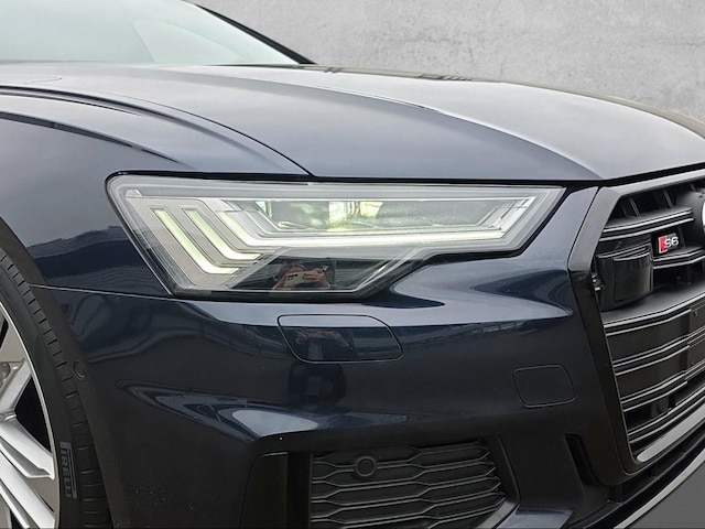 Audi S6 Avant Quattro