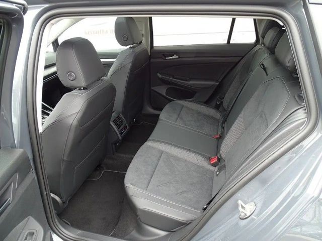 Volkswagen Golf 1.5 eTSI DSG Style Variant