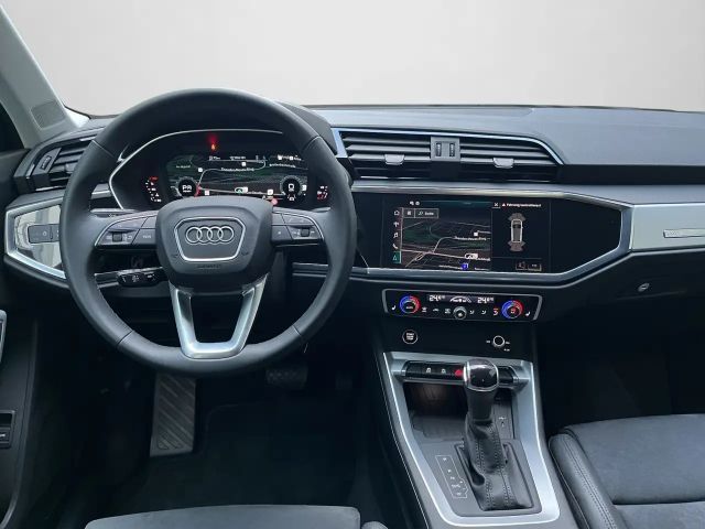 Audi Q3 35 TFSI S-Tronic