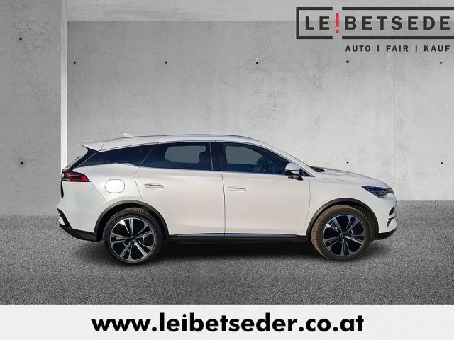 BYD Tang New Tang Flagship 108,8 kWh New Tang Flagship 1...