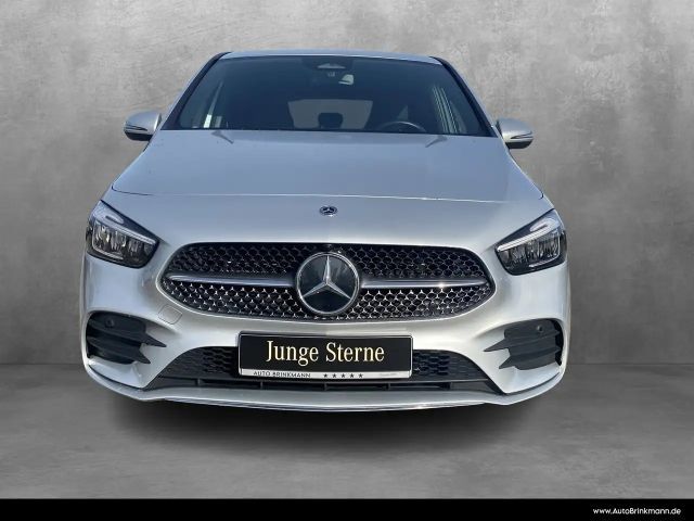 Mercedes-Benz B 200 AMG Line