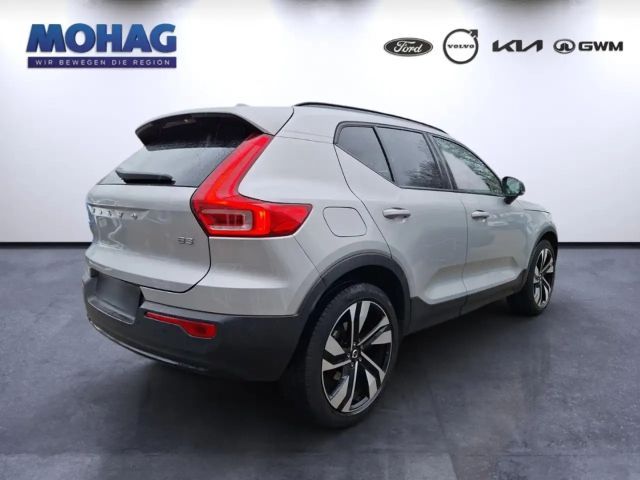 Volvo XC40 Dark Plus