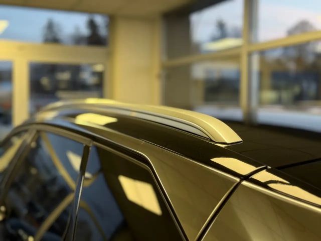 Peugeot 3008 Roadtrip Kamera*AHK*Standheizung*Tempo