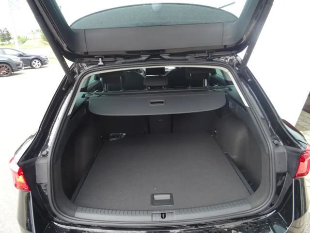 Seat Leon 1.5 eTSI DSG Sportstourer