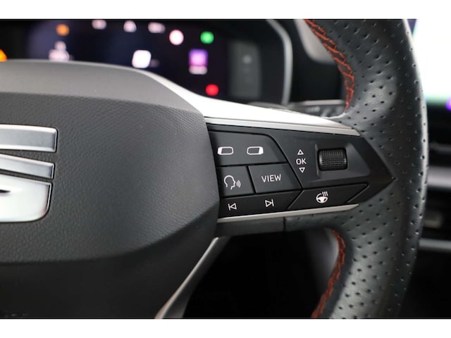 Seat Leon 1.5 eTSI FR-lijn Sportstourer