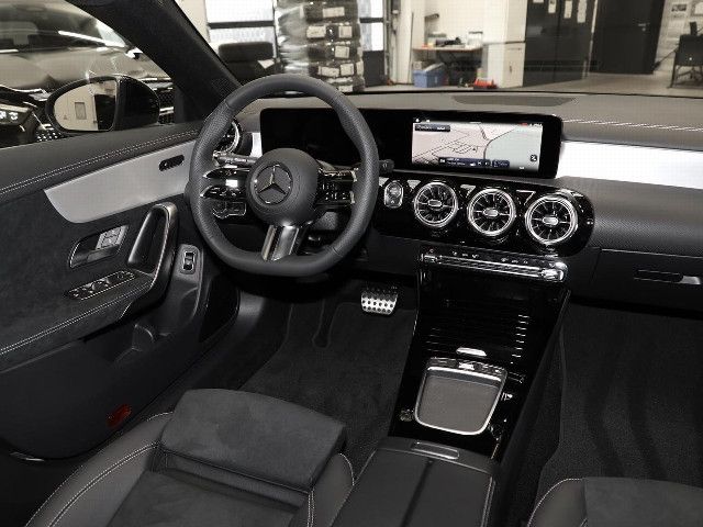 Mercedes-Benz CLA 200 Shooting Brake