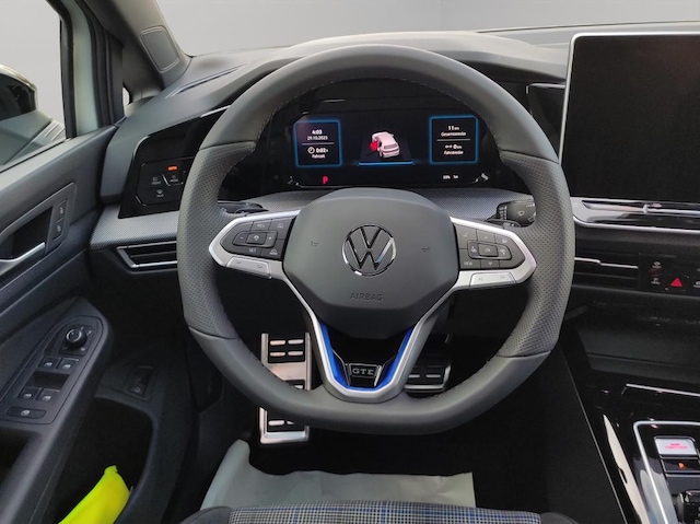 Volkswagen Golf DSG GTE eHybrid