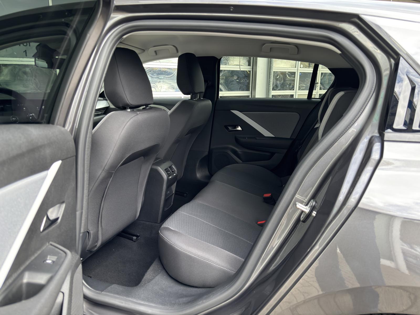 Opel Astra 1.2 Turbo Edition Turbo