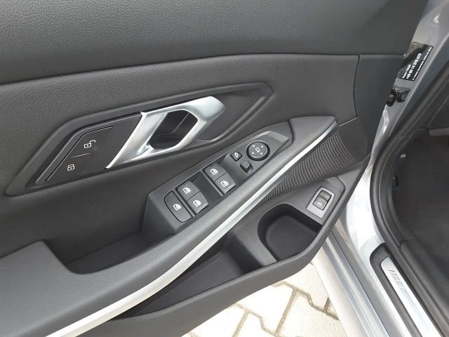 BMW 318 318i M-Sport Touring