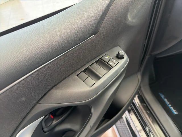 Mazda 2 Hybrid Centre-Line 1.5 VVT-I SITZHZG+KAMERA+ACC