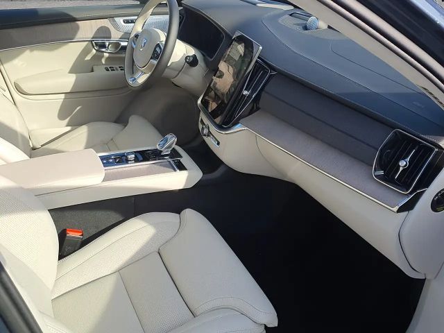 Volvo XC90 AWD Dark T8 Ultra