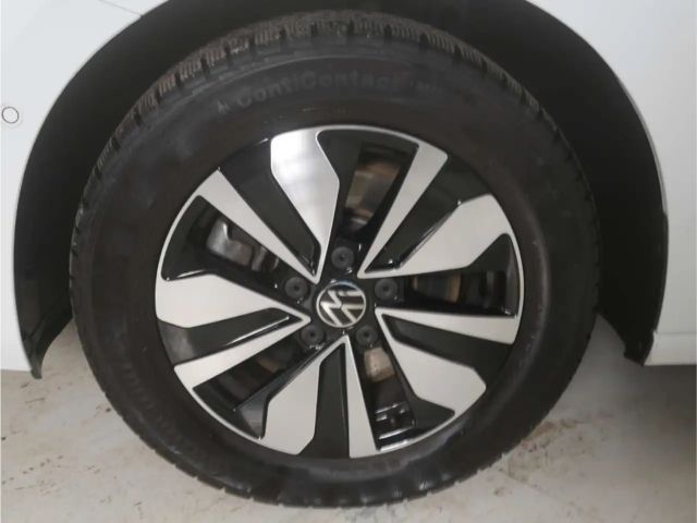 Volkswagen Touran 1.5 TSI