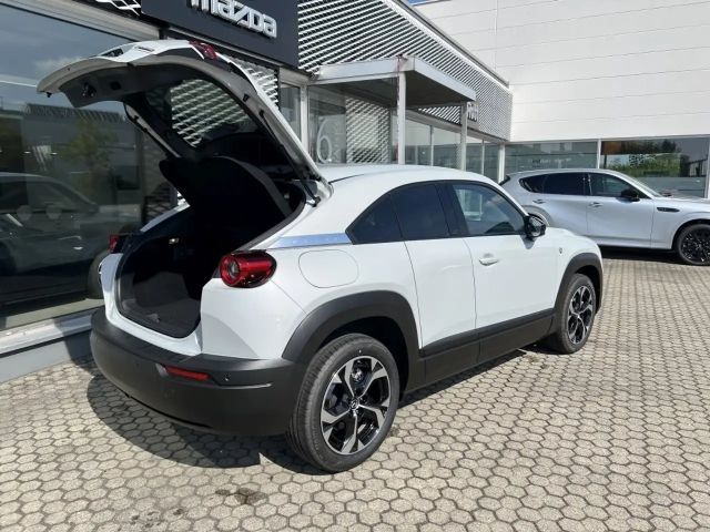 Mazda MX-30 R-EV Makoto Plug-in-Hybrid 360-Monitor Bose Matrix