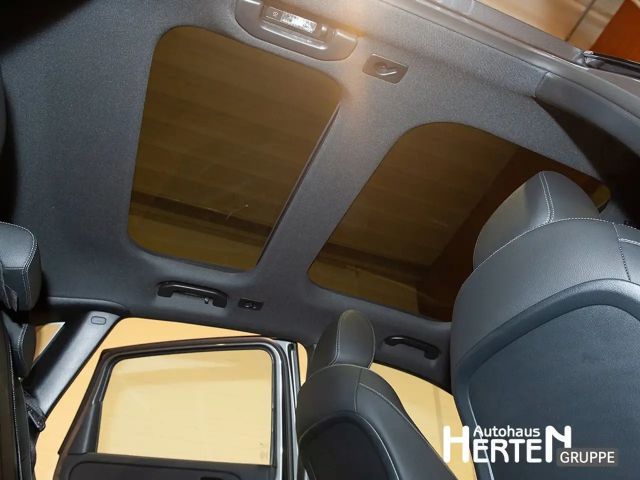 Mercedes-Benz B 180 Progressive Sedan